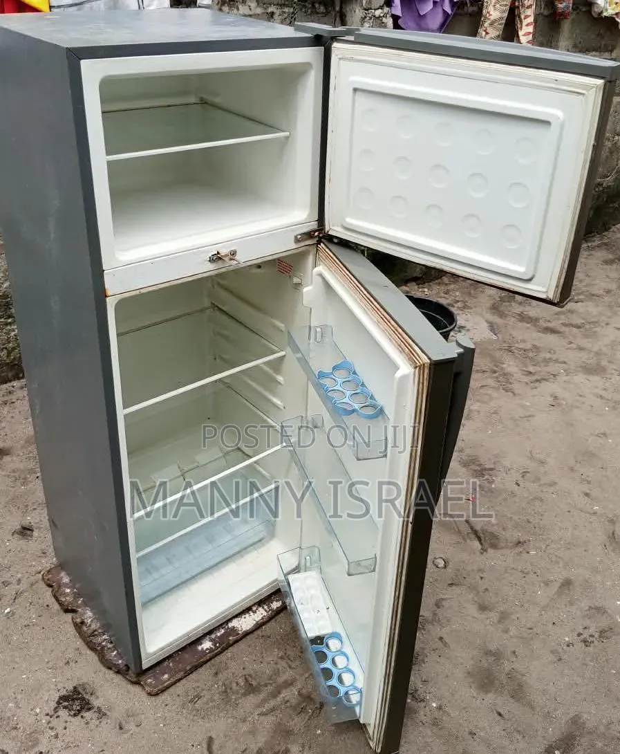 Bruhm Refrigerator