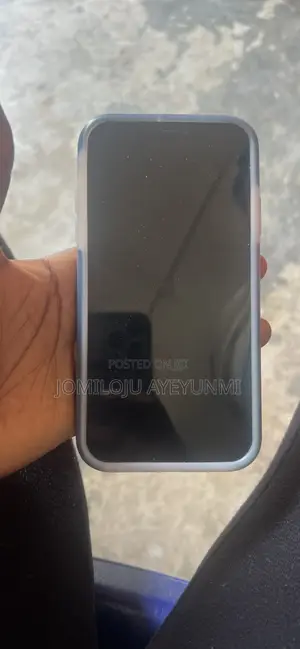 Apple iPhone 11 128 GB White