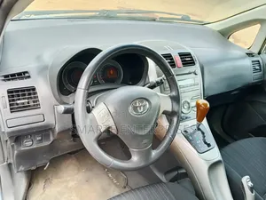 Toyota Auris 2009 Blue