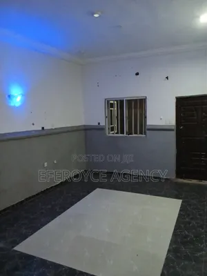 2bdrm Apartment in Agbor Road Bypass, Benin City for rent