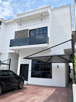 4bdrm Duplex in Ikota Gra for sale