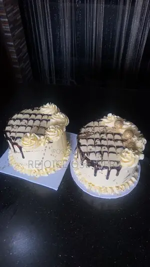 Butter Based Red Velvet and Vanilla Cake