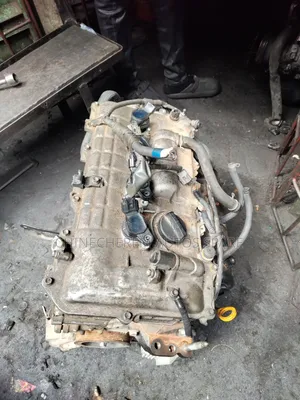 Direct Tokunbo Complete Engine 2ar for Camry, RAV4 and Venza.