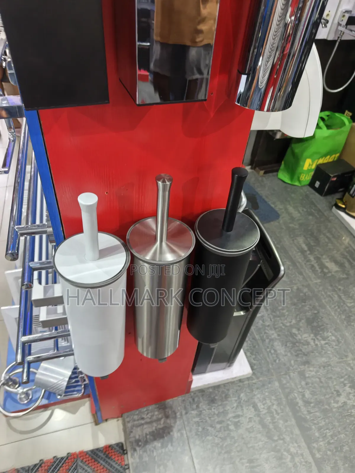 Mmaat Toilet Brushes