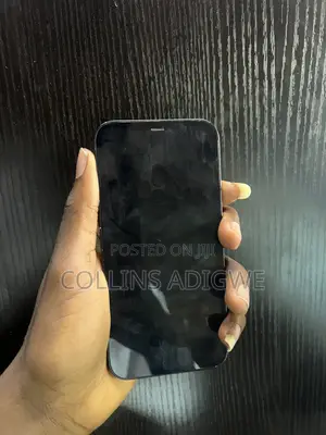 Apple iPhone 12 64 GB Black