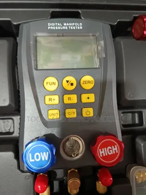 Digital HVACmanifold Gauge