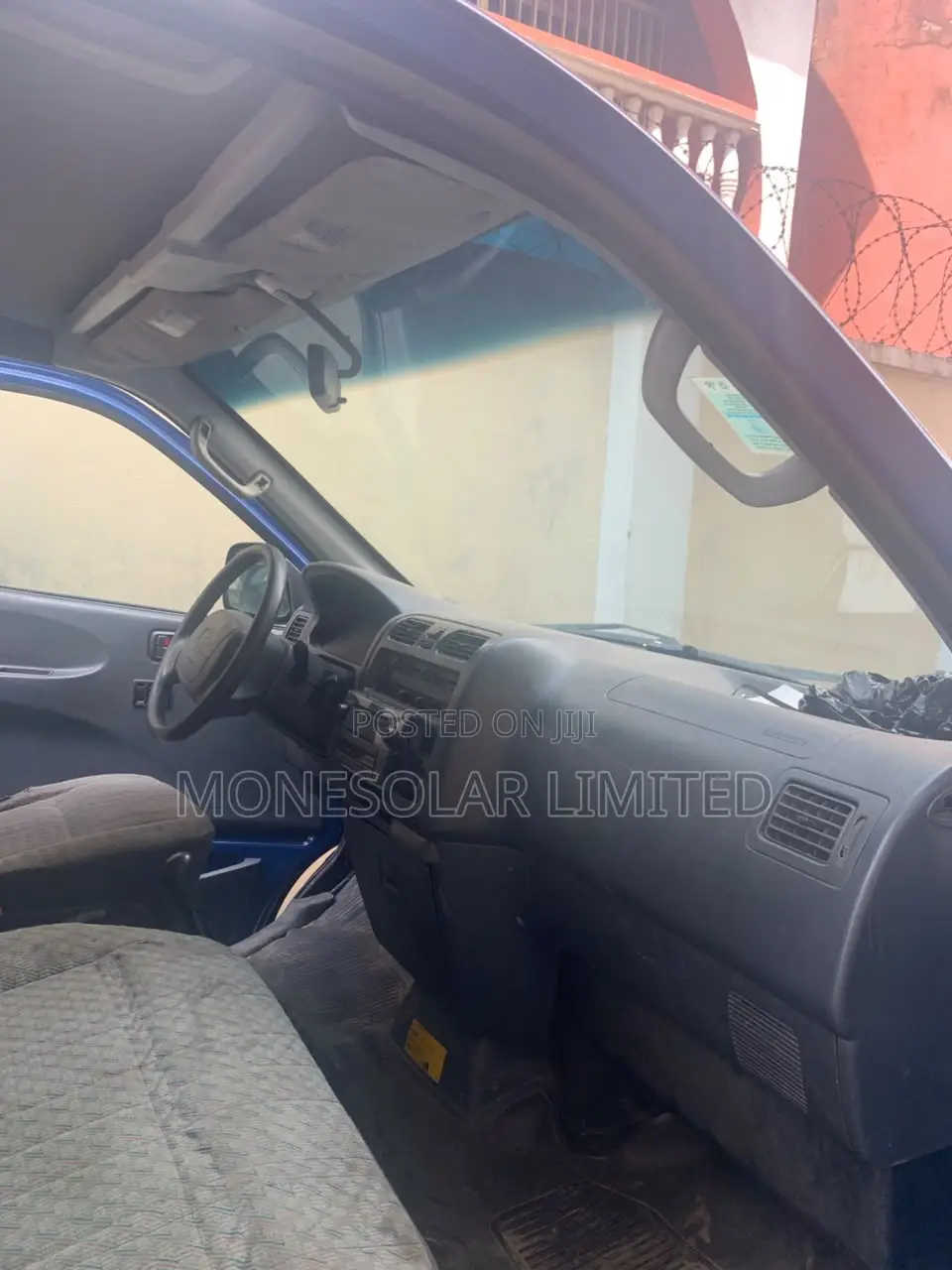 Toyota HiAce 2003 Blue