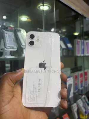 Apple iPhone 12 64 GB White
