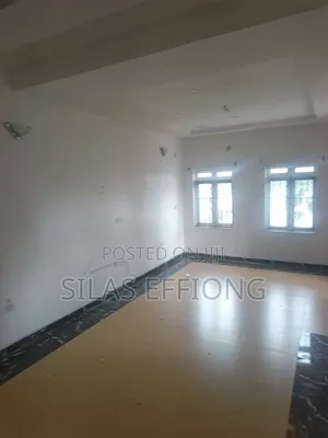 2bdrm Block of Flats in Uyo for rent