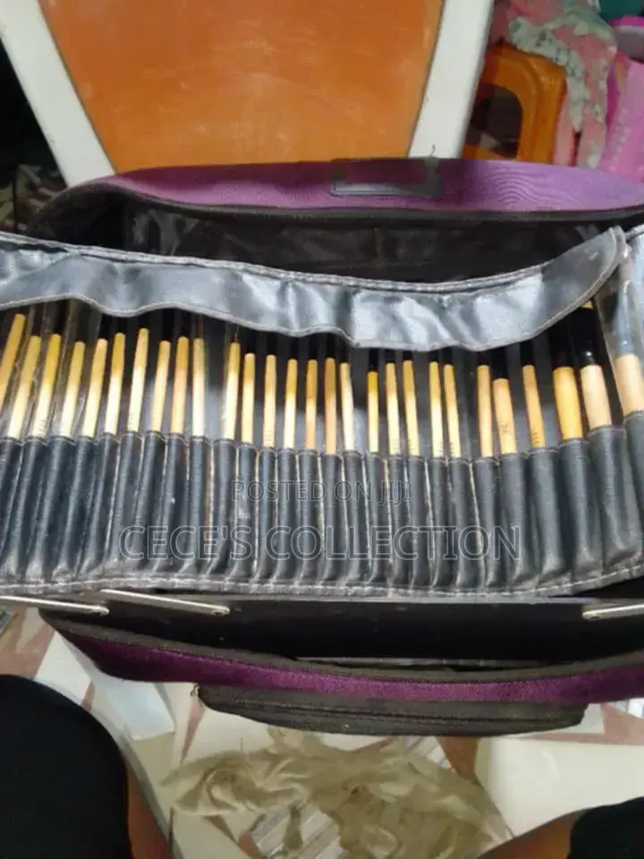 Make-Up Box