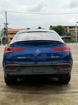Mercedes-Benz GLE-Class 2022 Blue