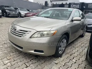 Toyota Camry 2007 Gold