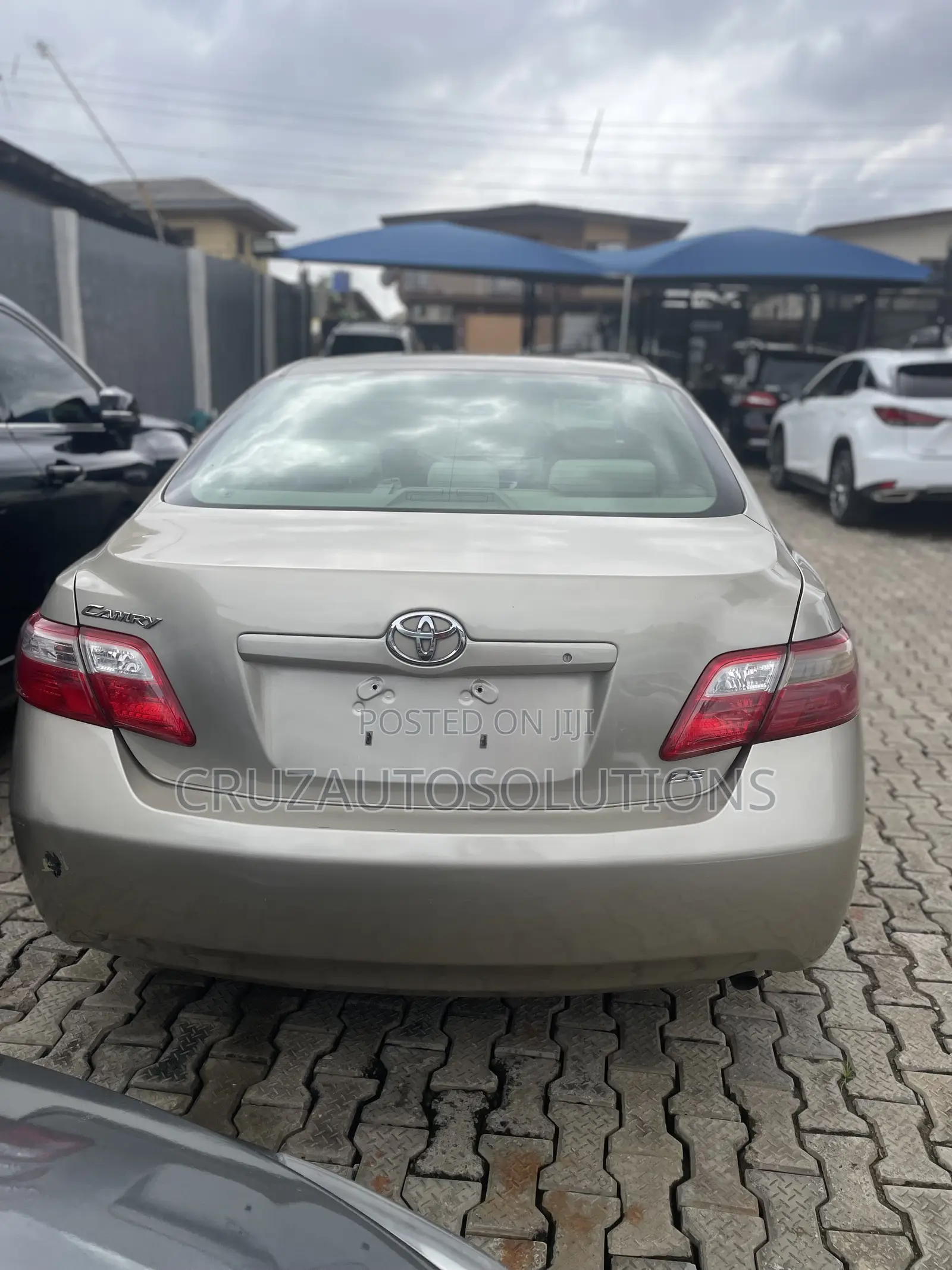 Toyota Camry 2007 Gold