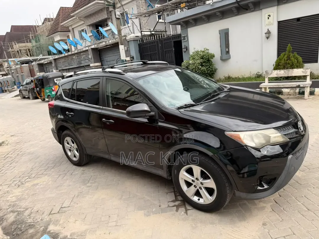 Toyota RAV4 2015 Black