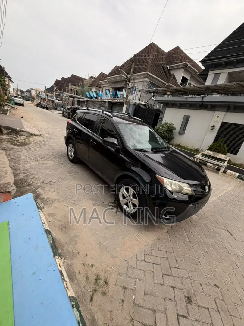 Toyota RAV4 2015 Black