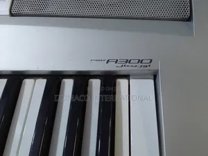 Yamaha PSR-A300 Keyboard – Great Sound & Performance!