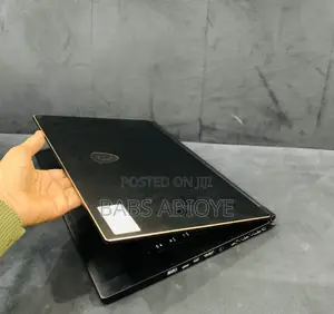 Laptop MSI MSI Sword 15 16GB Intel Core i9 SSD 512GB