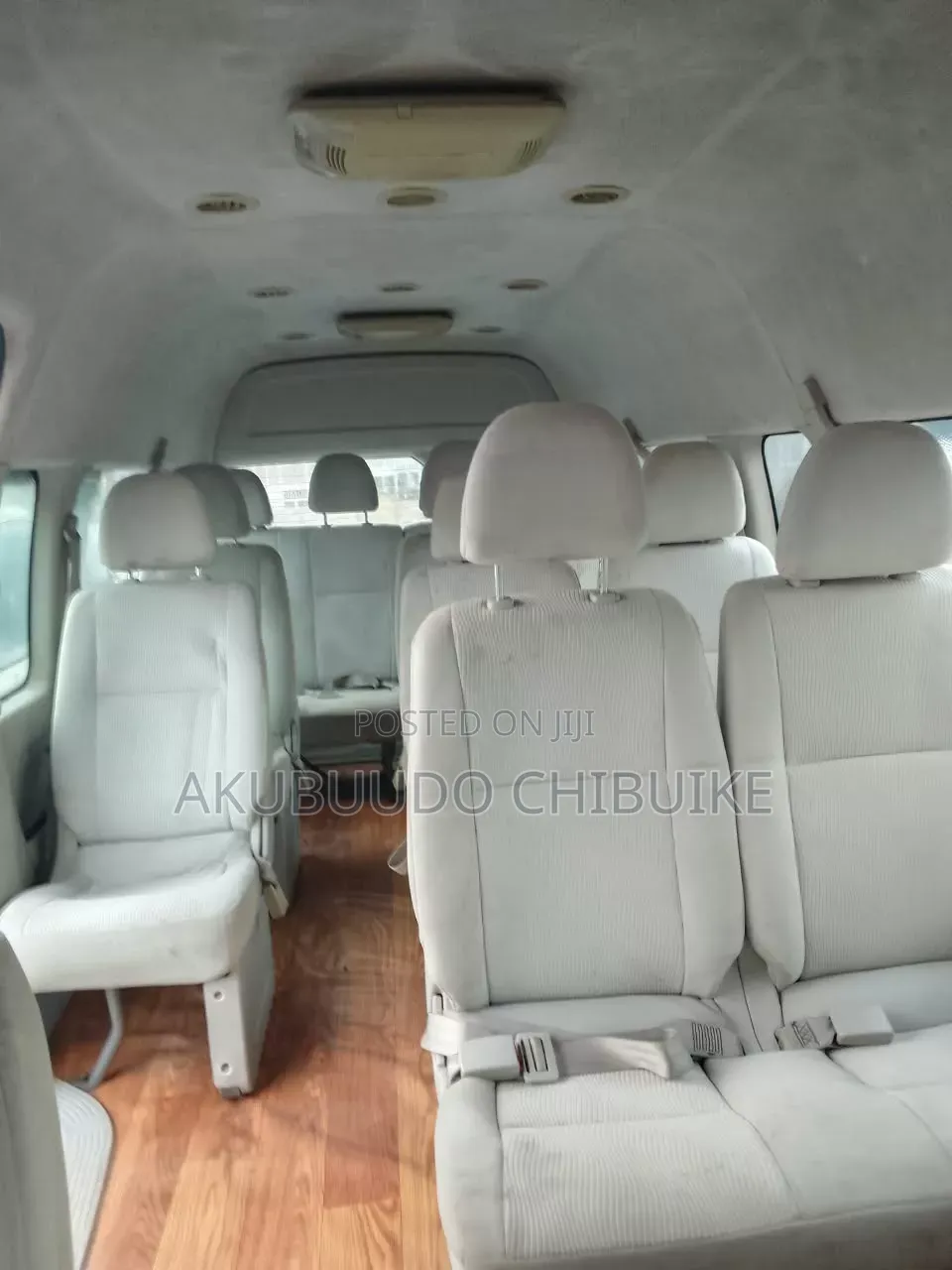 Toyota HiAce 2014 White
