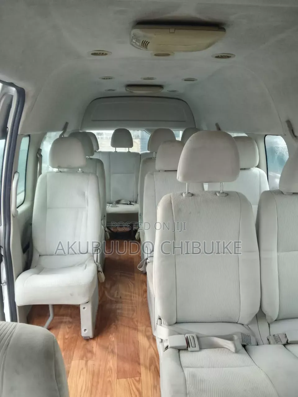 Toyota HiAce 2014 White