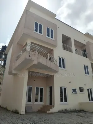3bdrm Townhouse / Terrace in Sabon Lugbe for rent