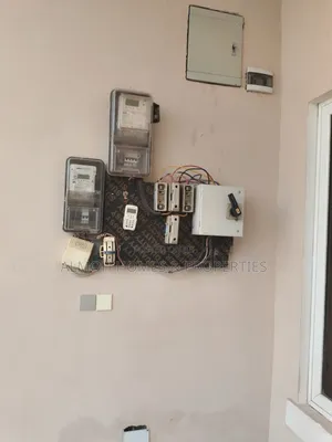 3bdrm Townhouse / Terrace in Sabon Lugbe for rent