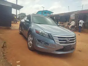 Honda Accord Crosstour 2011 Blue