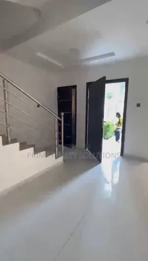 3bdrm Maisonette in Ilaje / Lekki for rent