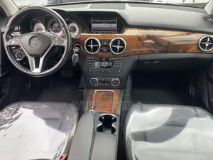 Mercedes-Benz GLK-Class 350 4MATIC 2013 Brown
