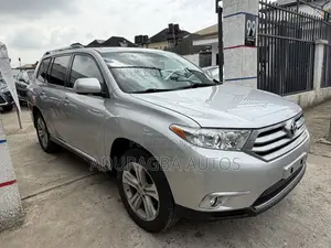 Toyota Highlander Limited 2012 Silver