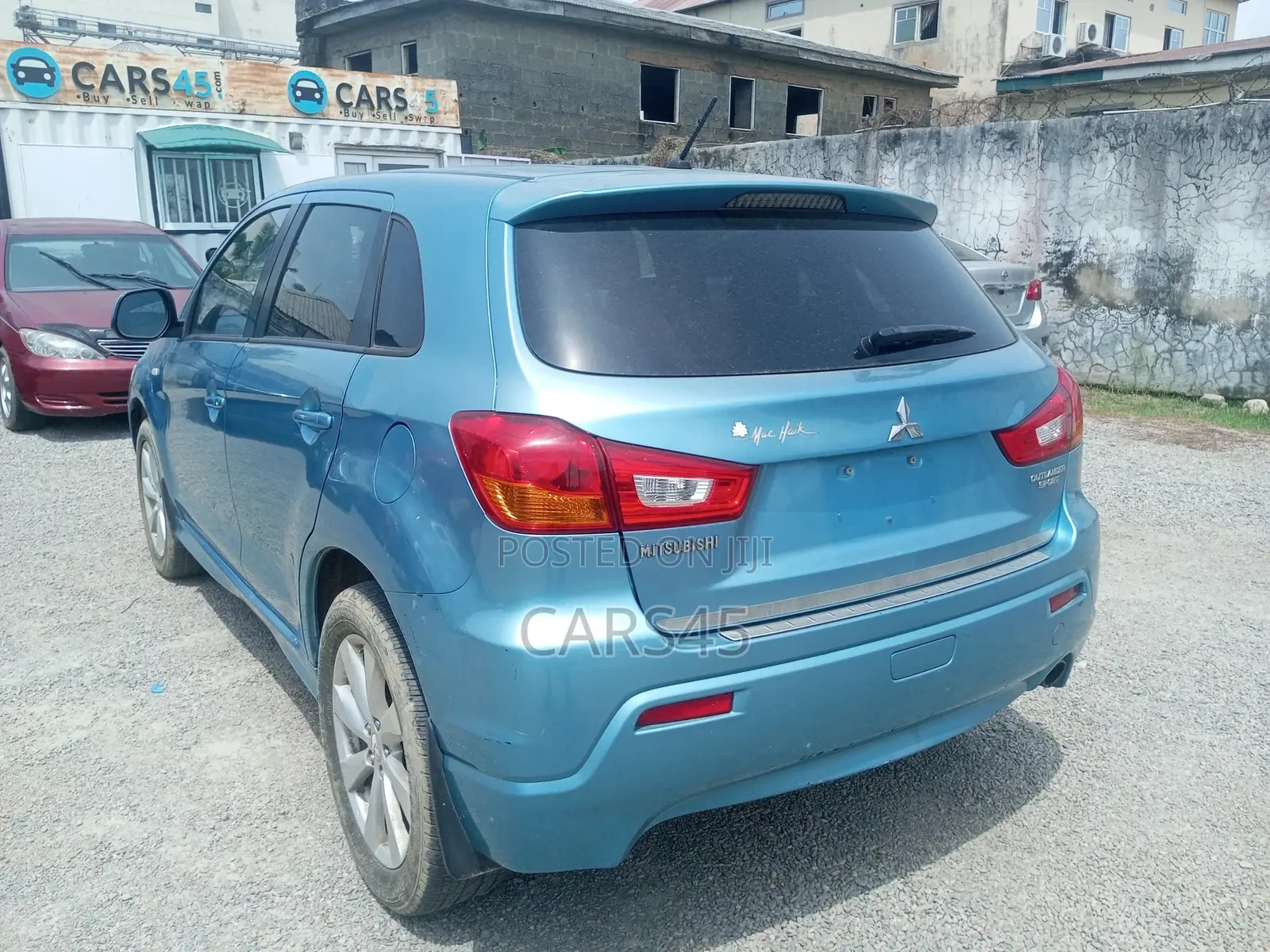 Mitsubishi Outlander 2012 Blue