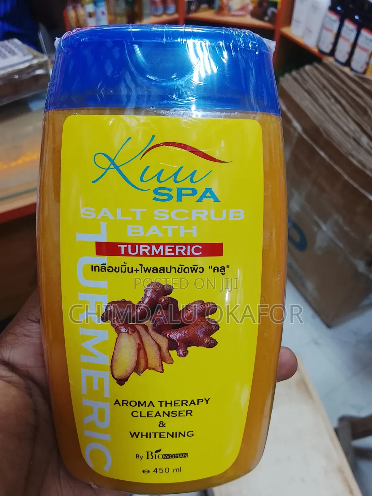 Kuu Spa Turmeric Salt Scrub Bath