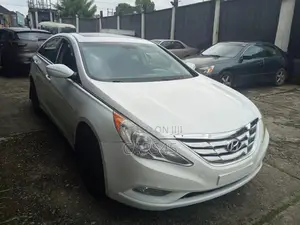 Hyundai Sonata 2011 White