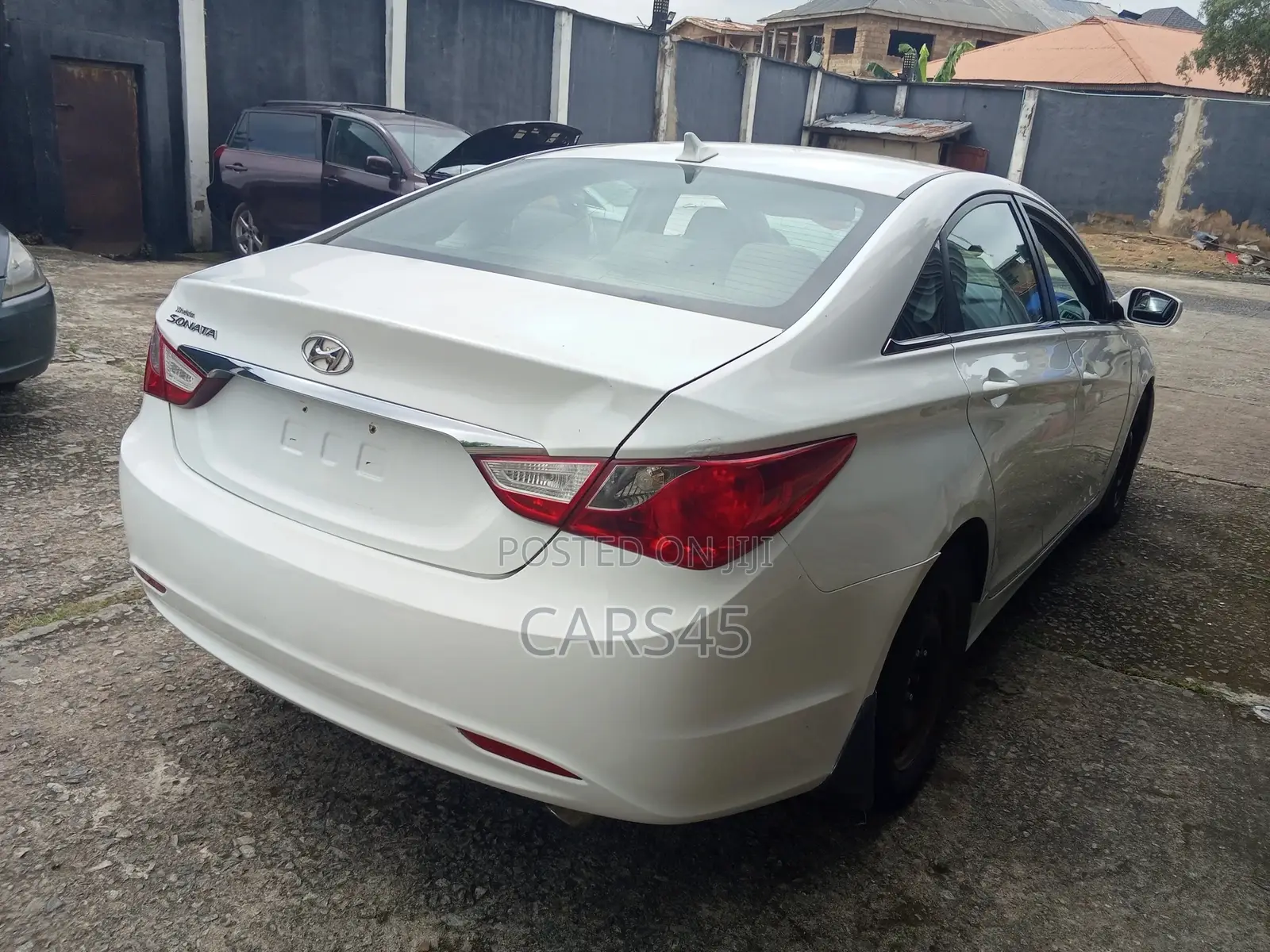 Hyundai Sonata 2011 White