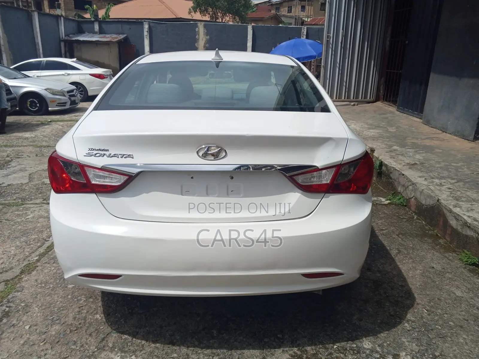 Hyundai Sonata 2011 White