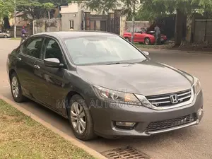 Honda Accord Sport 4dr Sedan (2.4L 4cyl 6M) 2015 Brown