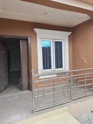 4bdrm Block of Flats in Progress Estate for rent