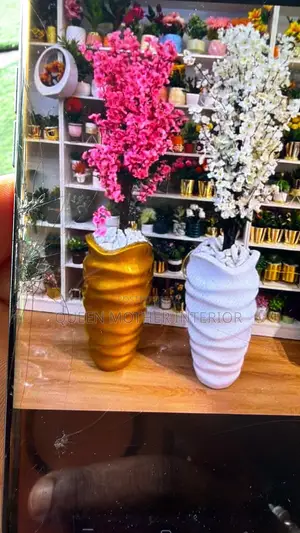 Fiber Waves Vase