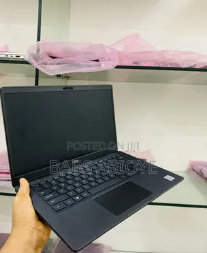 Laptop Dell Latitude 7310 16GB Intel Core i5 SSD 256GB