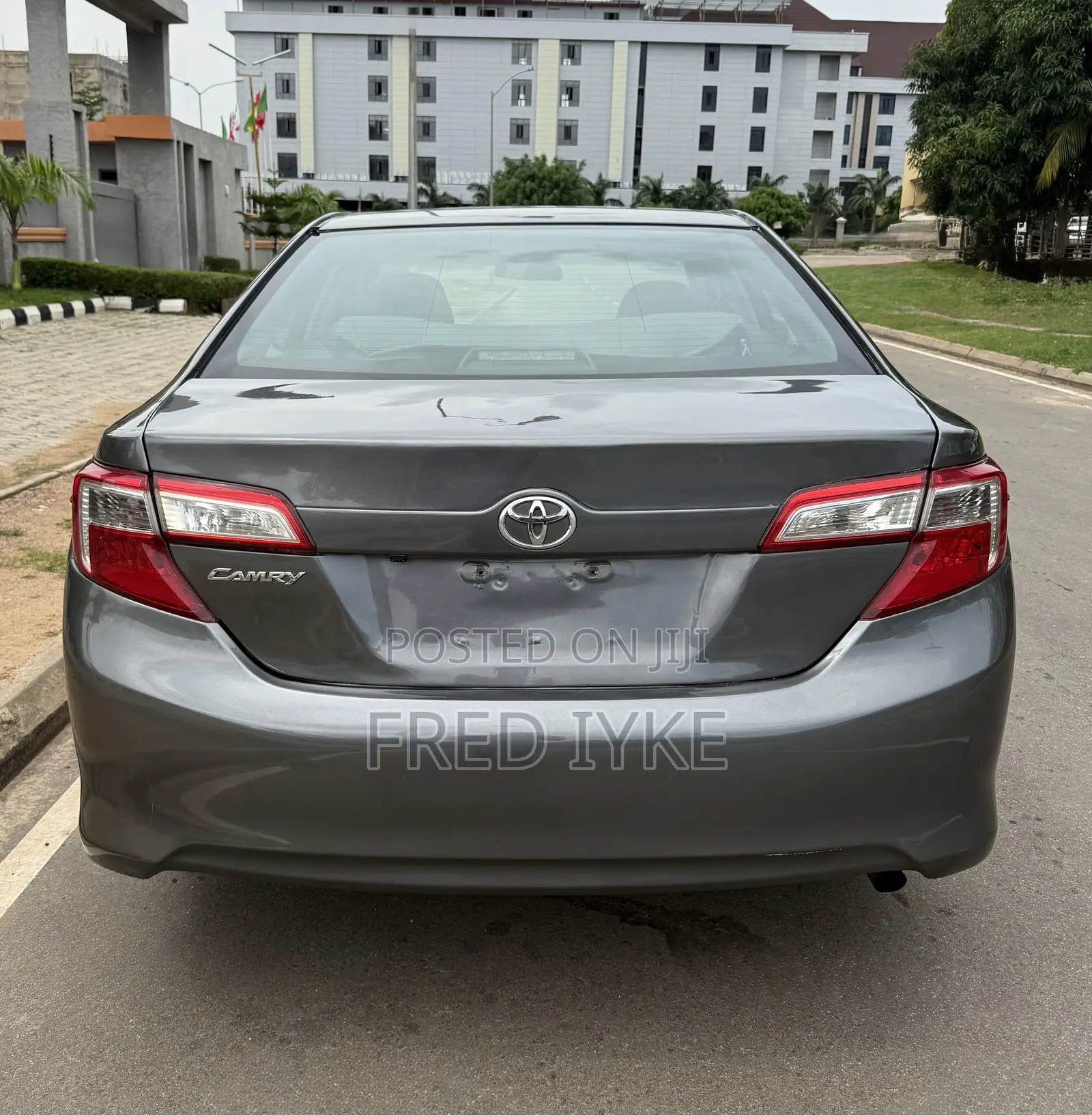 Toyota Camry 2014 Gray