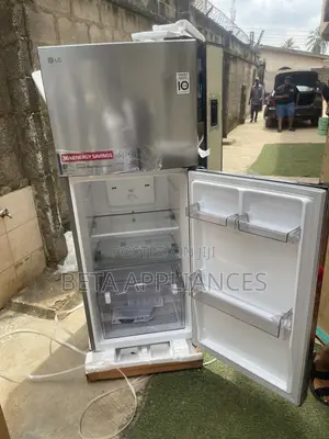 Silver 260L Frost-Free Refrigerator