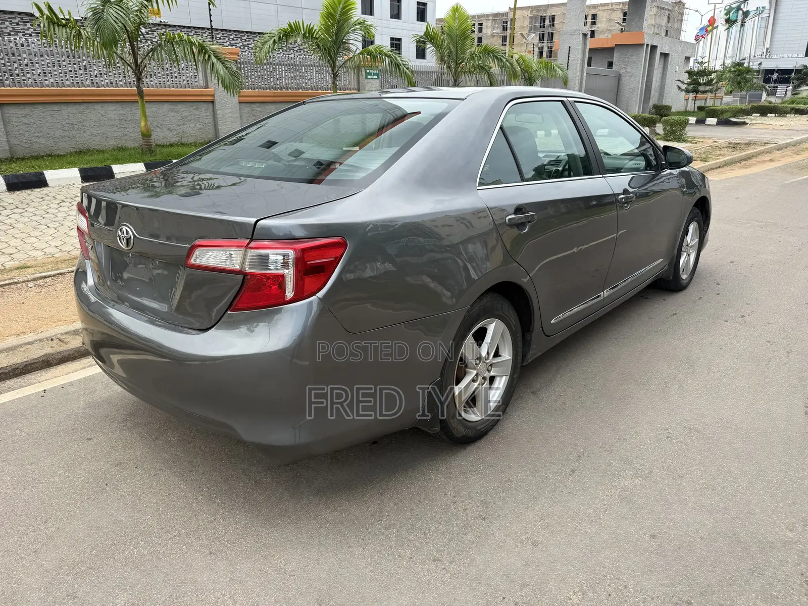Toyota Camry 2014 Gray