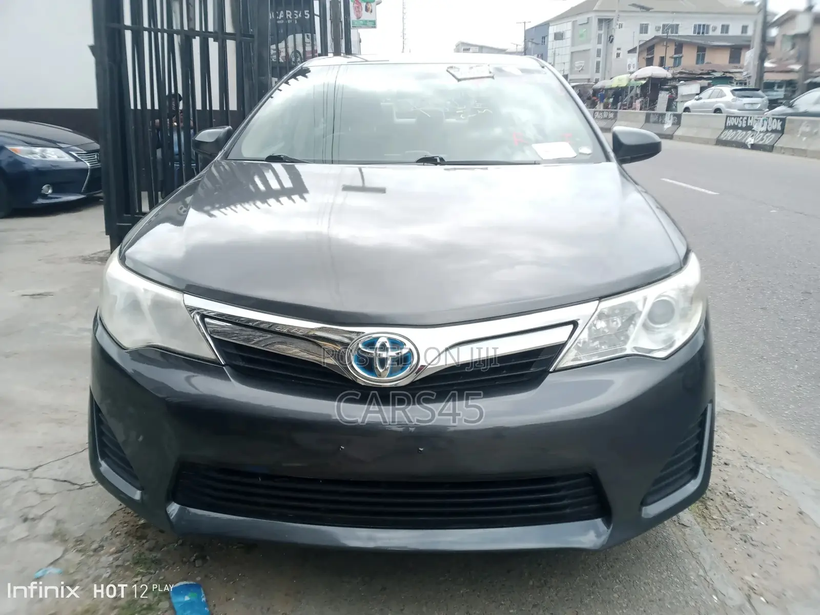 Toyota Camry 2012 Gray