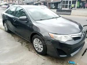 Toyota Camry 2012 Gray