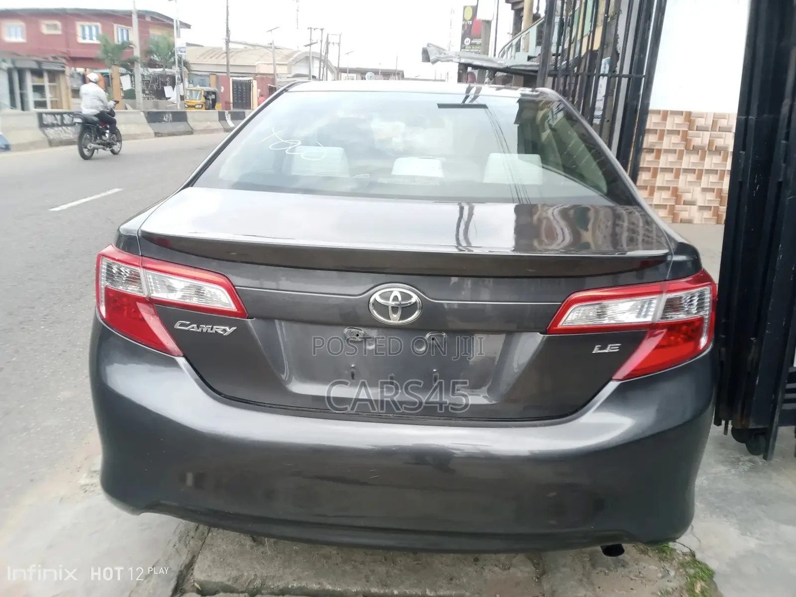 Toyota Camry 2012 Gray