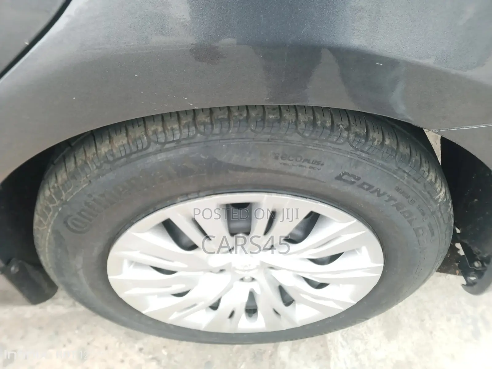 Toyota Camry 2012 Gray
