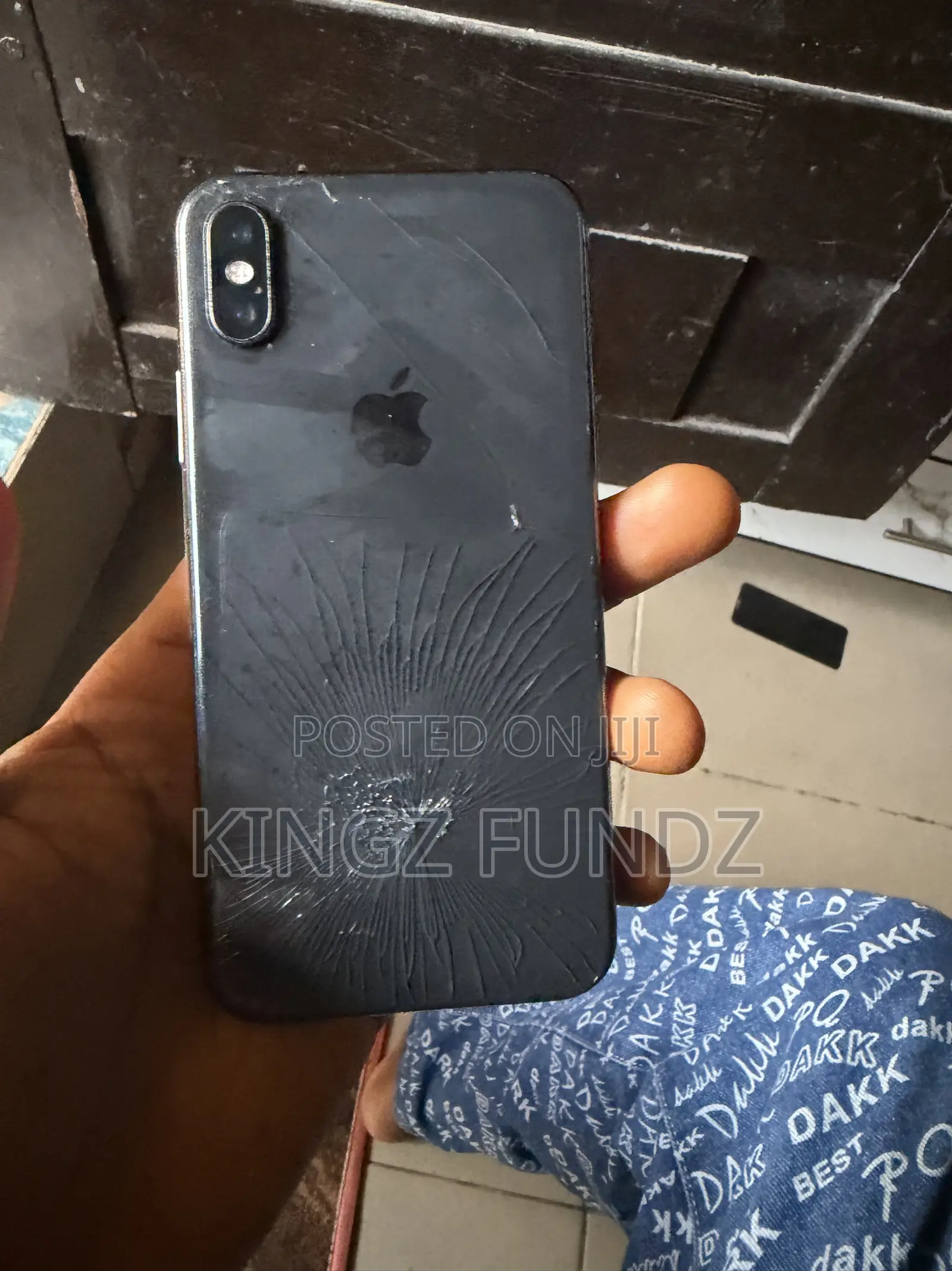 Apple iPhone X 64 GB Black