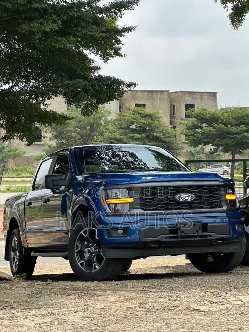 Ford F-150 2025 Blue