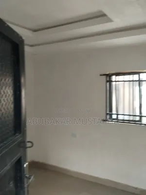 Studio Apartment in Jahi Clinic for rent