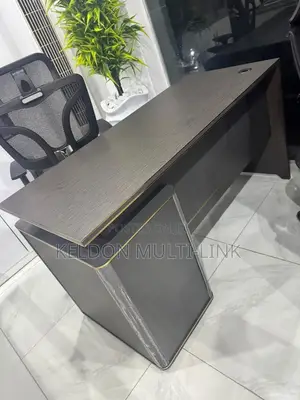 Quality Office Table 1.4 Meter