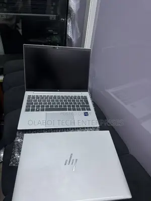 Laptop HP EliteBook 830 G9 16GB Intel Core i5 SSD 256GB